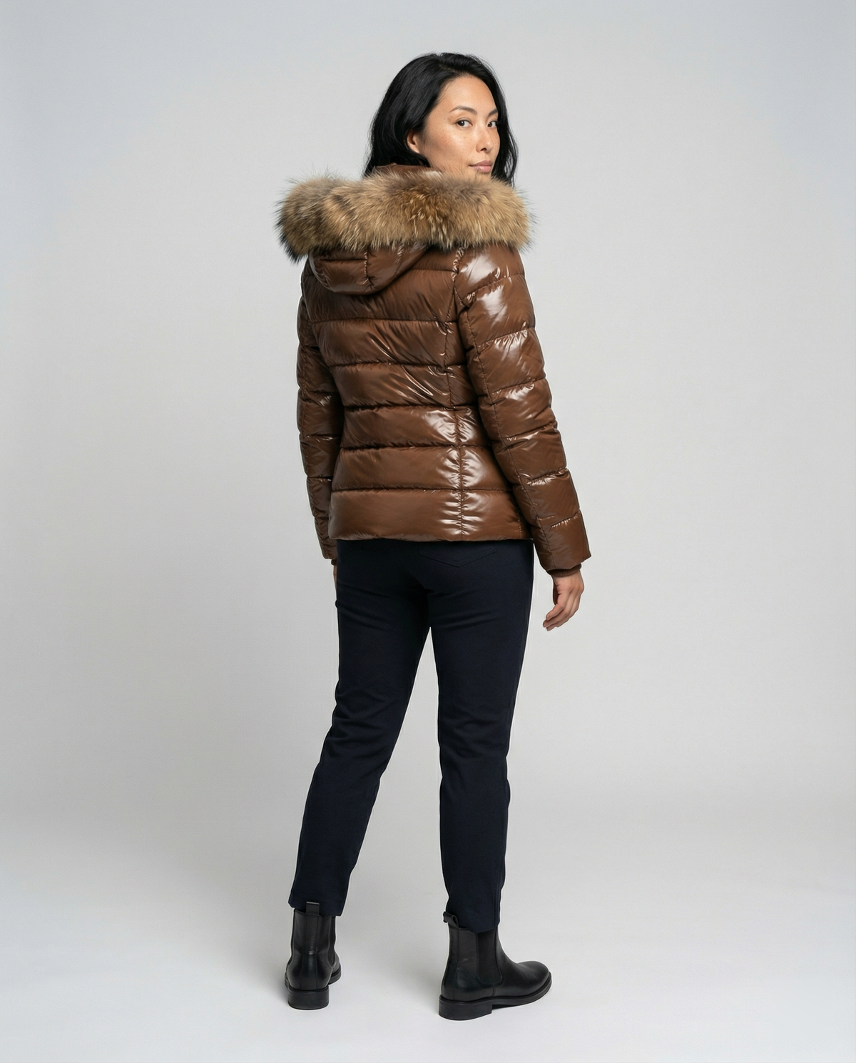 Dames winterdonsjas met afneembare capuchon en luxe bontkraag