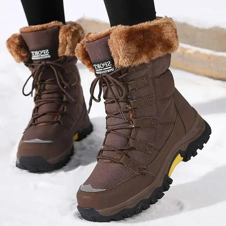 Gevoerde winterlaarzen met veters voor dames