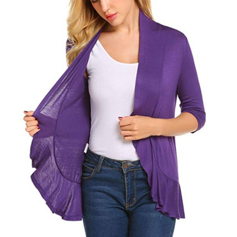 Modieus damesvest met asymmetrische snit en flatterende details