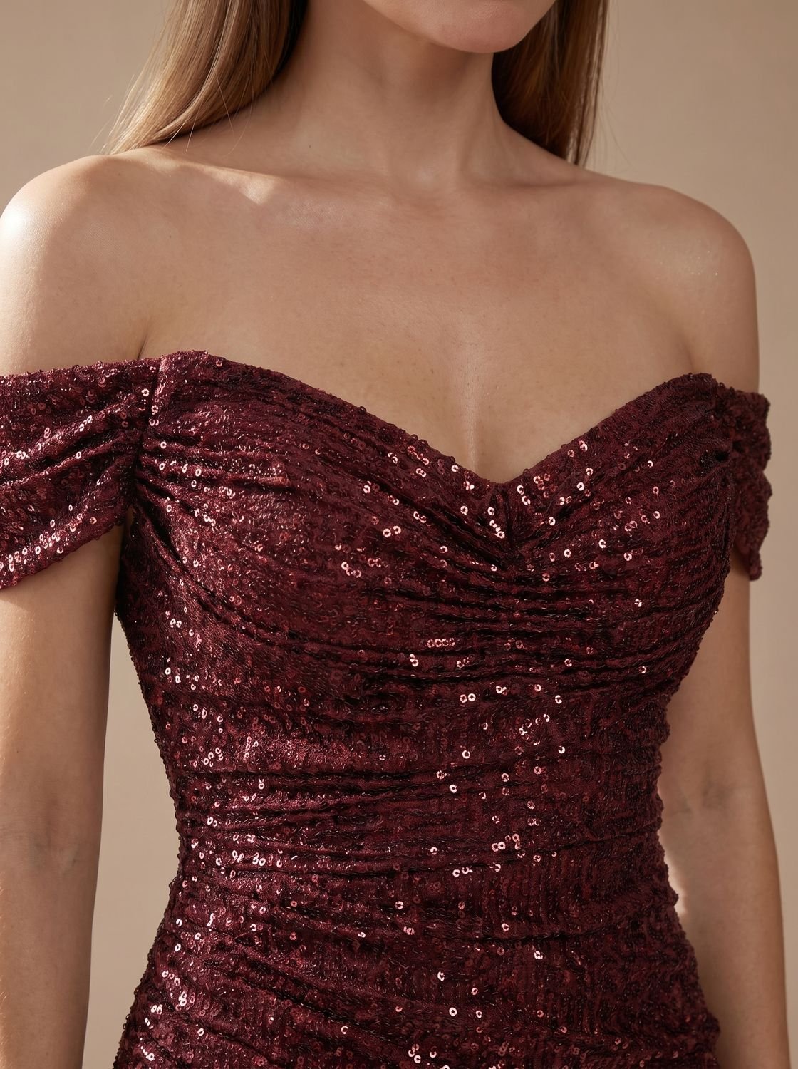 Off-shoulder maxi-kerstfeestjurk met pailletten en zijsplit voor dames