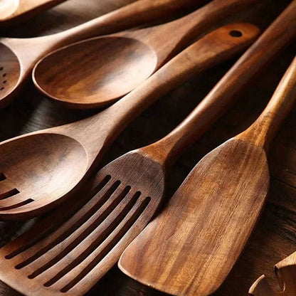 10-delige Keukengereiset van natuurlijk teakhout – krasvrij ontwerp