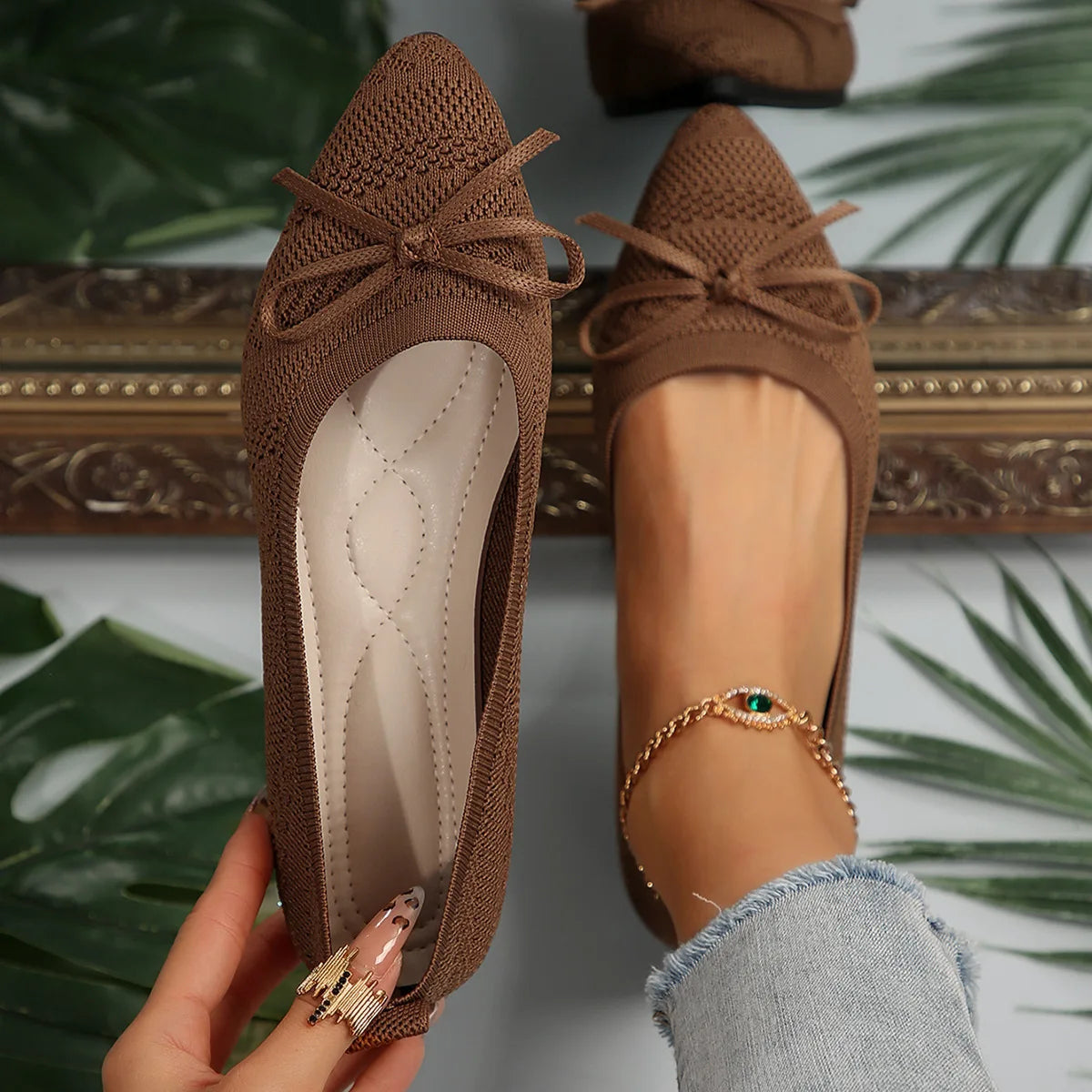 Image of Amy | Dames Pointed Toe Slip-On Ballerina's