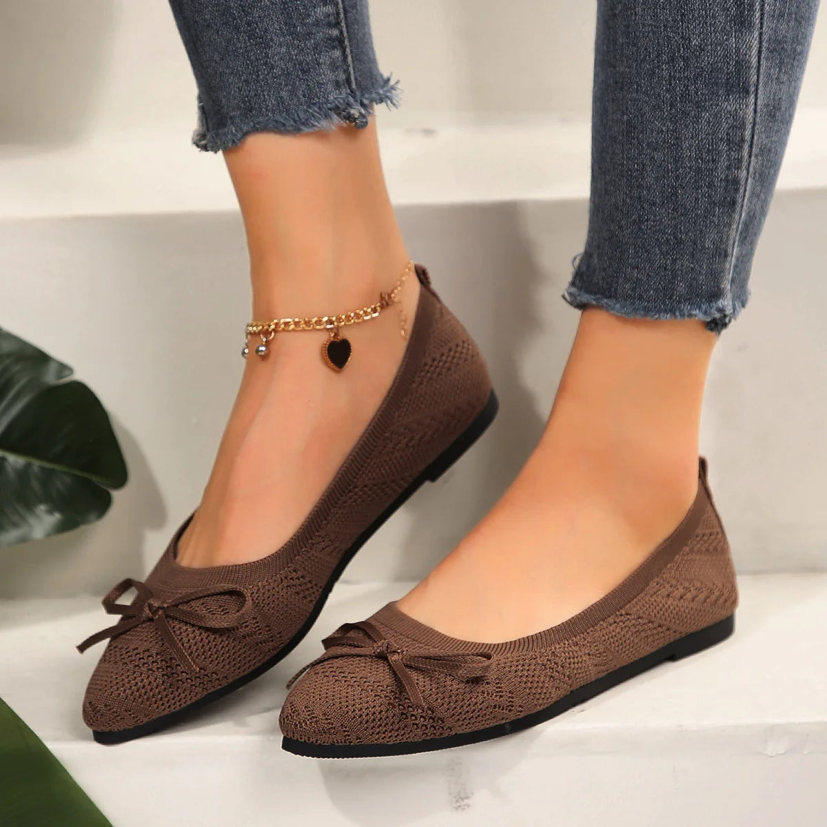 Image of Amy | Dames Pointed Toe Slip-On Ballerina's