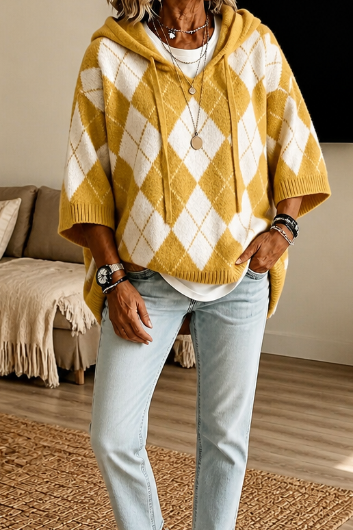 Argyle ponchotrui met capuchon en vleermuismouwen