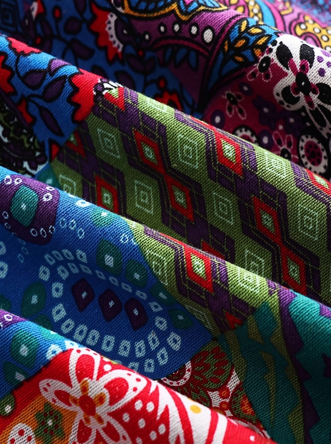 Comfortabele fleecegevoerde damesjas met capuchon en boho-patchwork