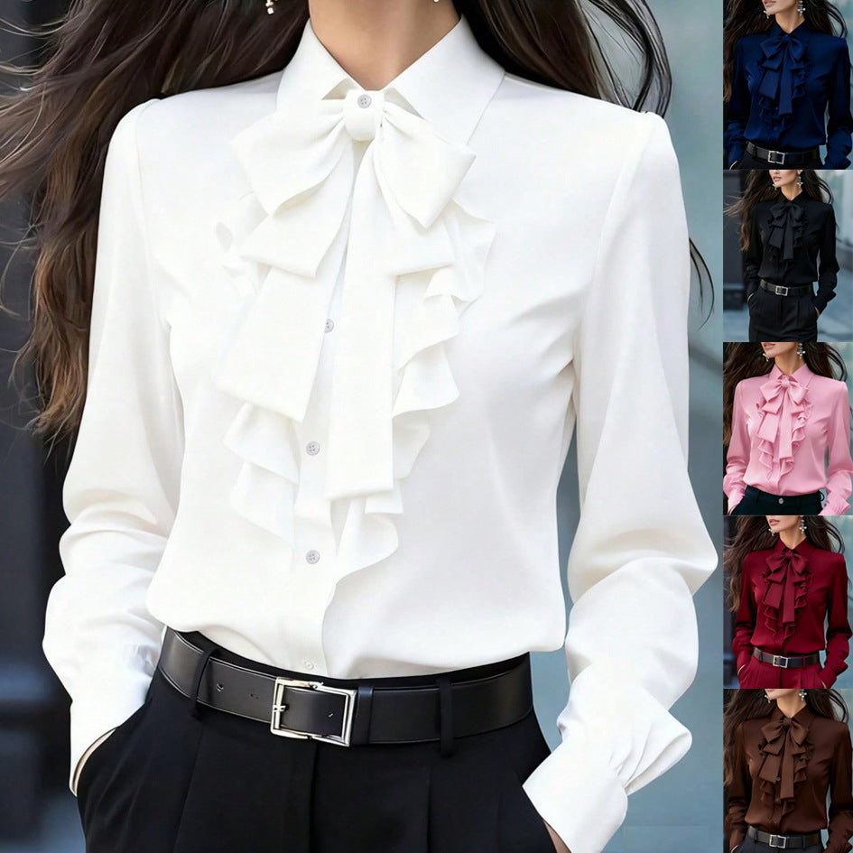 Damesblouse met strikkraag en ruches aan de voorkant