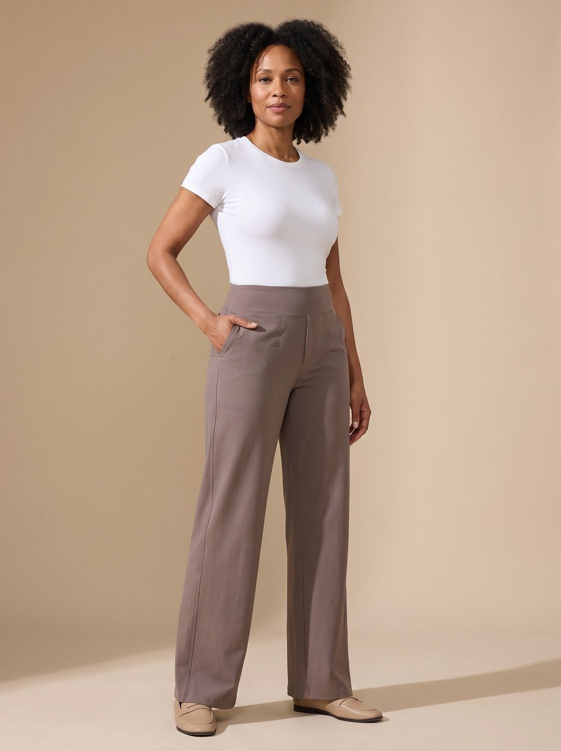 Damesbroek met wijde pijpen, hoge taille, stretch en zakken