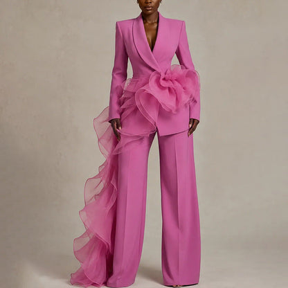 Elegant damespak met asymmetrische ruche