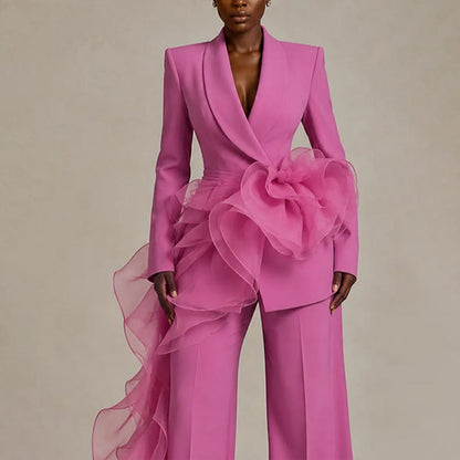 Elegant damespak met asymmetrische ruche