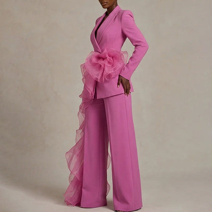 Elegant damespak met asymmetrische ruche