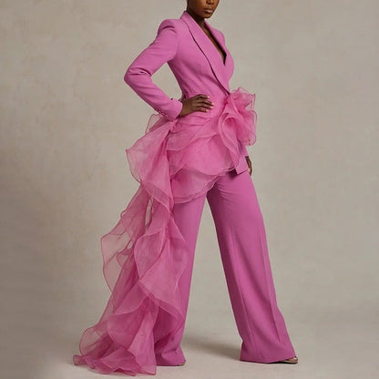 Elegant damespak met asymmetrische ruche