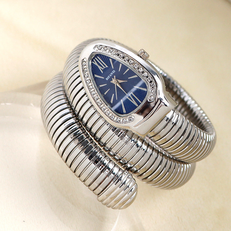 Elegant kwartshorloge in slangenstijl met roestvrijstalen armband – Unieke ovale wijzerplaat in meerdere kleuren