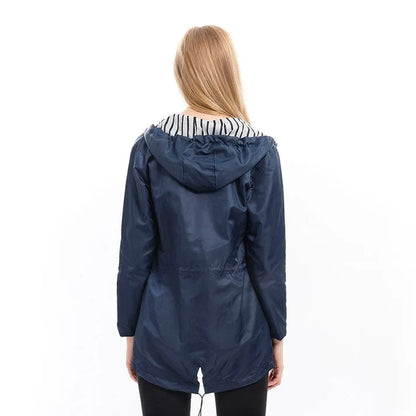 Elegante regenjas voor het hele jaar