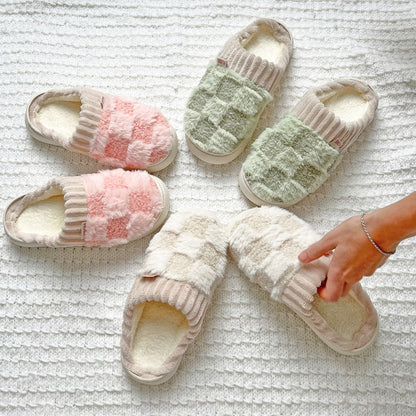 Fluffy pantoffels in Scandinavische stijl