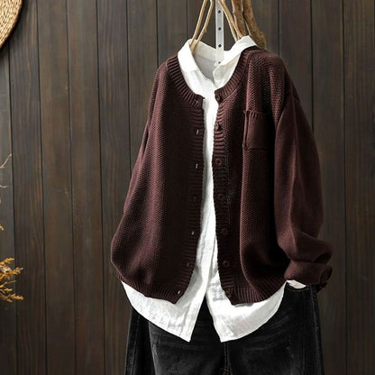 Gebreid damesvest met knoopsluiting en relaxte pasvorm