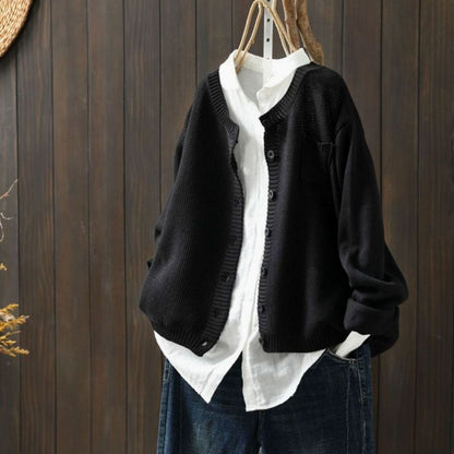 Gebreid damesvest met knoopsluiting en relaxte pasvorm