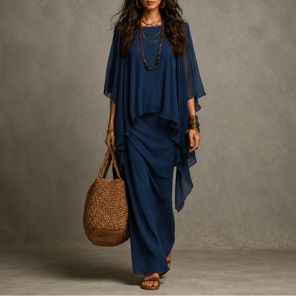 Gedrapeerde maxi-jurk met capemouwen en asymmetrische zoom