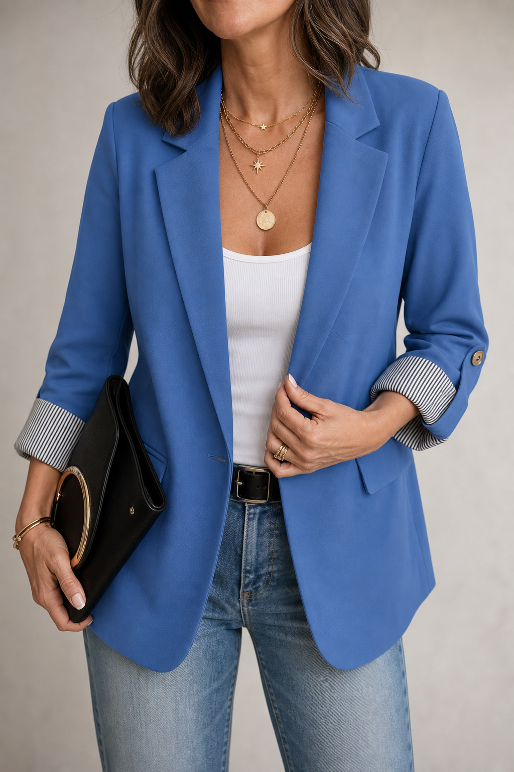 Getailleerde blazer met oprolbare mouwen en gestreepte manchetten