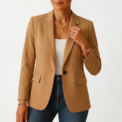 Getailleerde damesblazer met één knoop en klassieke revers