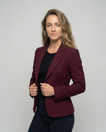 Getailleerde zakelijke damesblazer met schootje