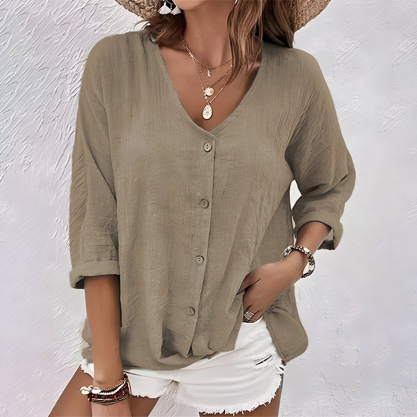 Image of Hanneke | Dames Button-Down V-hals Lange Mouw Blouse