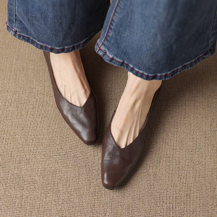 Image of Heather | Dames Pointed Toe Slip-On Ballerina's