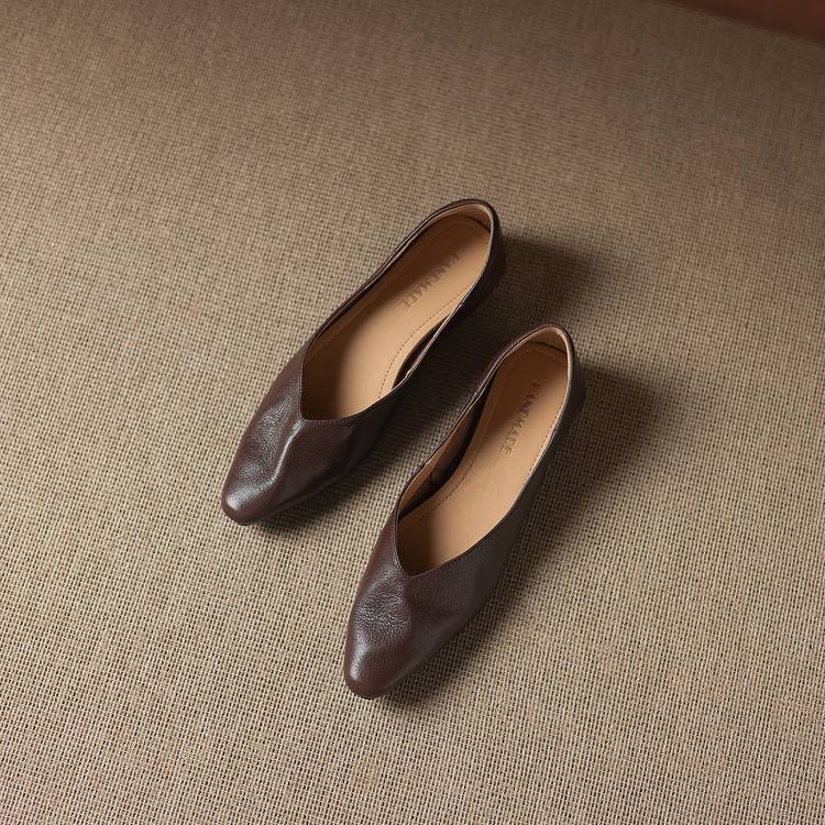 Image of Heather | Dames Pointed Toe Slip-On Ballerina's