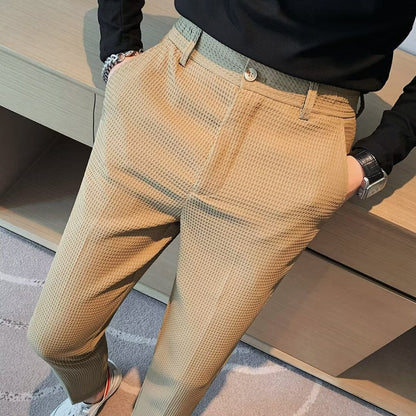 Image of Heren Getextureerde Slim-Fit Pantalon