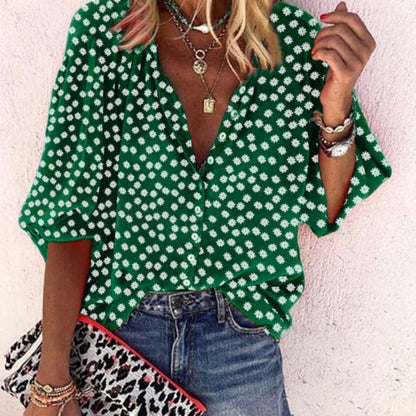 Image of Jennifer | Dames Bloemenblouse met Knoopsluiting