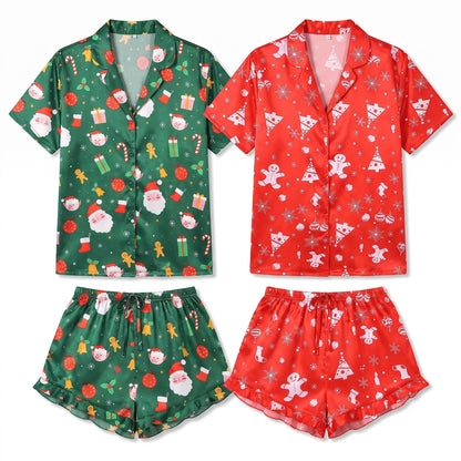 Kerstpyjama dames - Satijnen set met ruches en feestelijke print