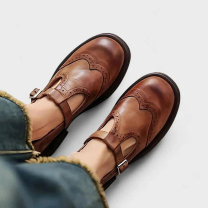 Klassieke platte leren brogue Mary Jane-schoenen met T-band voor dames