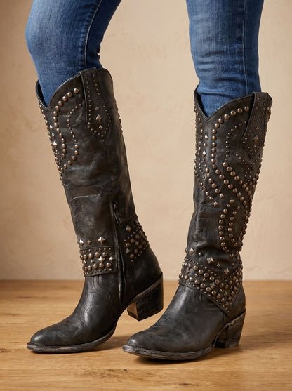 Kniehoge orthopedische cowboylaarzen met studs en spitse neus voor dames