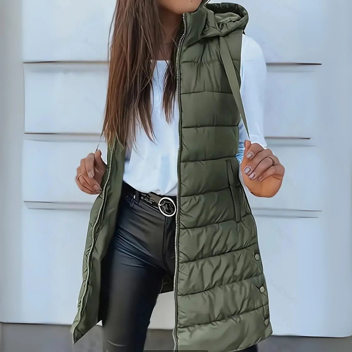 Lange gewatteerde damesbodywarmer met capuchon - Lichtgewicht mouwloos gilet