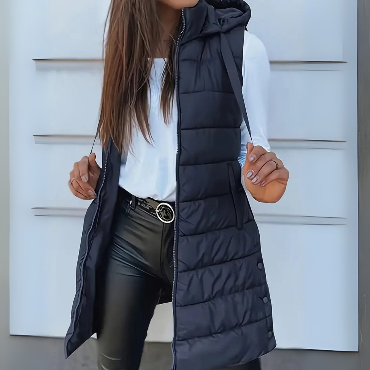 Lange gewatteerde damesbodywarmer met capuchon - Lichtgewicht mouwloos gilet