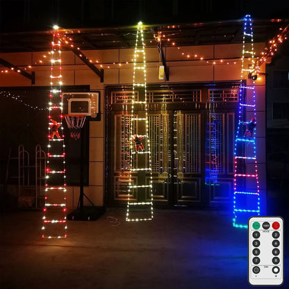 Lichtsnoer met kerstman op ladder