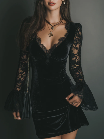 Image of Lisette | Dames V-hals Bodycon Mini Jurk