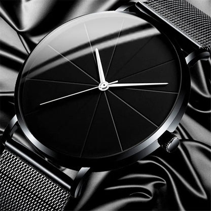 Luxe Herenhorloge met Opvallende Wijzerplaat-Accenten