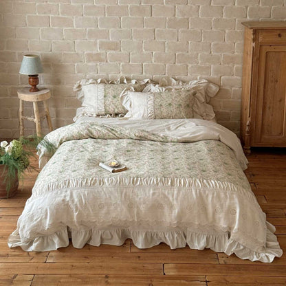 Luxe katoen-linnen beddengoedset met ruches en vintage bloemenpatroon