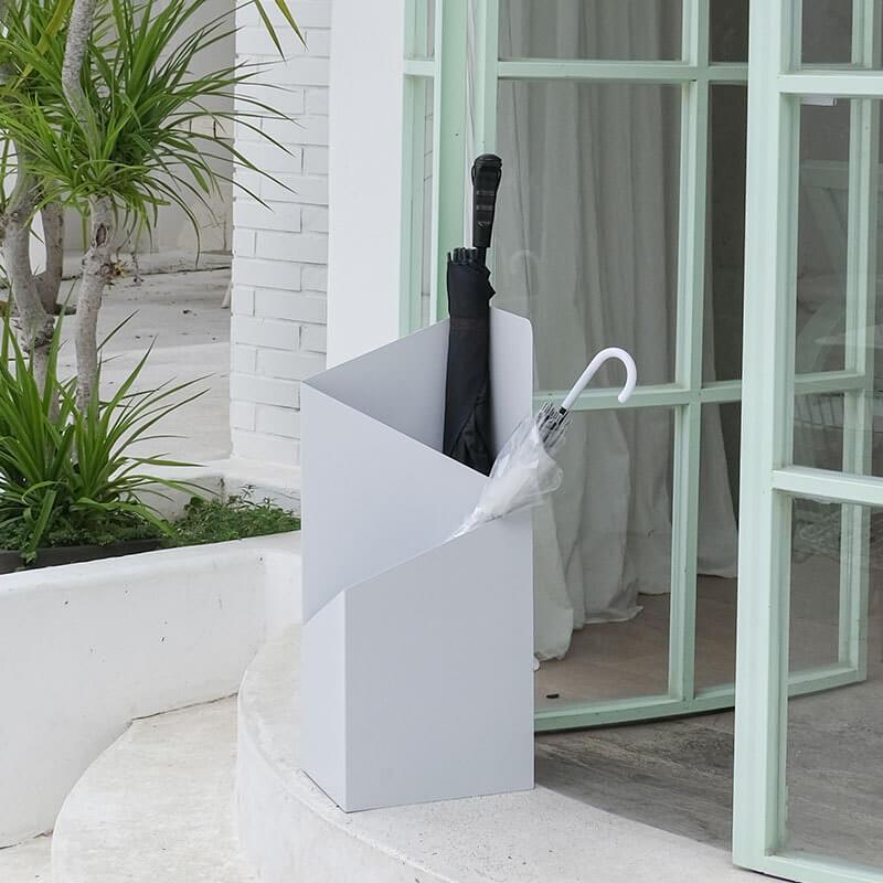 Metalen paraplubak met geometrisch ontwerp