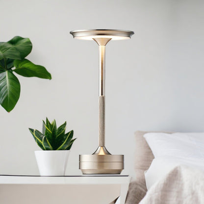 Moderne Draadloze Tafellamp met Touch Control & Scandinavisch Design