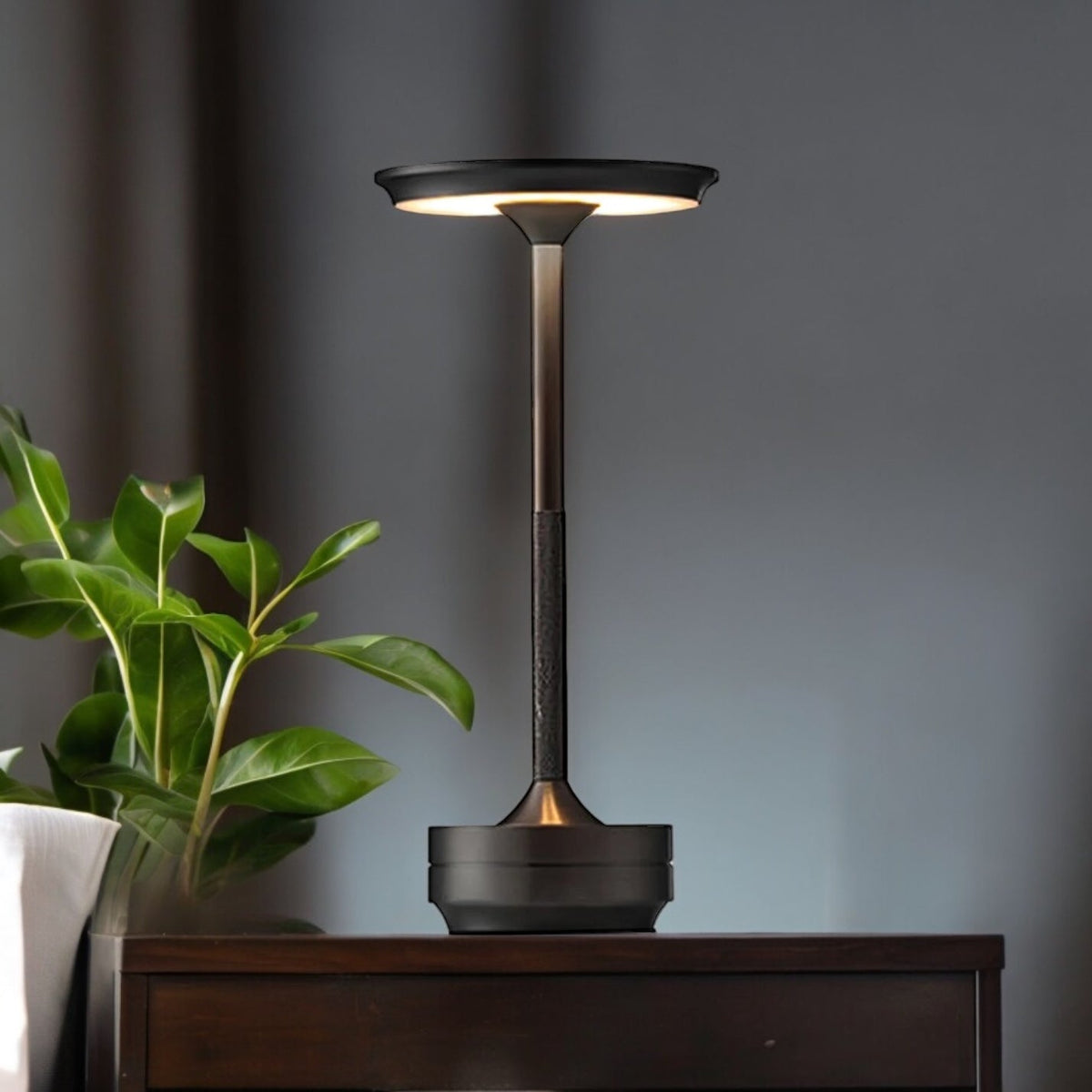 Moderne Draadloze Tafellamp met Touch Control & Scandinavisch Design
