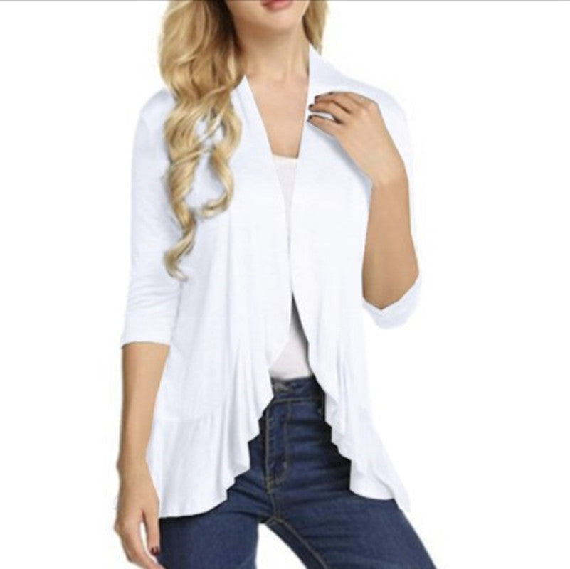 Modieus damesvest met asymmetrische snit en flatterende details