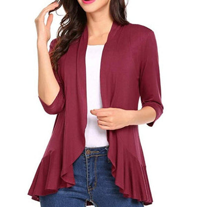 Modieus damesvest met asymmetrische snit en flatterende details