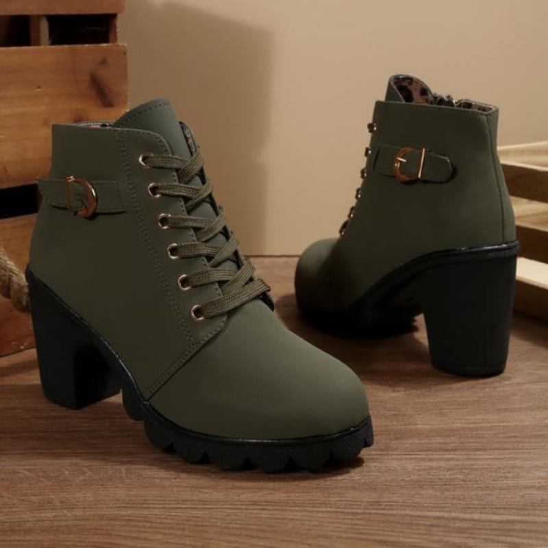 Image of Nicole | Dames Veterschoenen Blokhak Enkellaarsjes