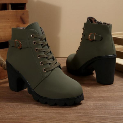 Image of Nicole | Dames Veterschoenen Blokhak Enkellaarsjes
