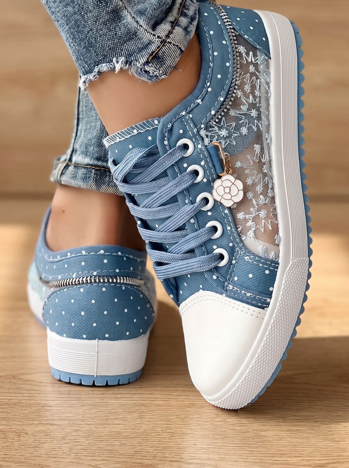 Orthopedische plateau-sneakers met veters en bloemenprint in mesh voor dames