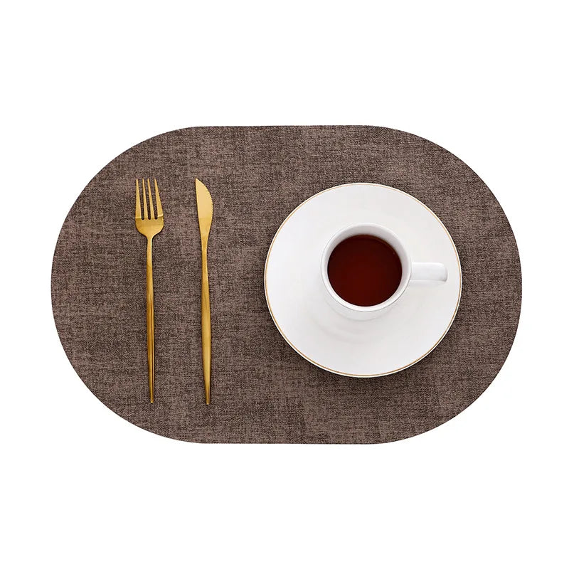 Ovale placemats van kunstleer - Hittebestendig en antislip