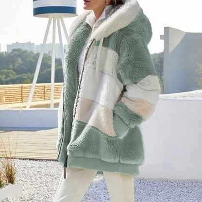 Oversized damesjas met capuchon