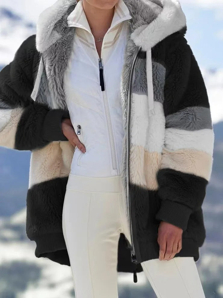 Oversized damesjas met capuchon