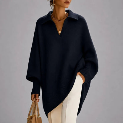 Oversized damestrui in ponchostijl met polokraag, V-hals en lange mouwen